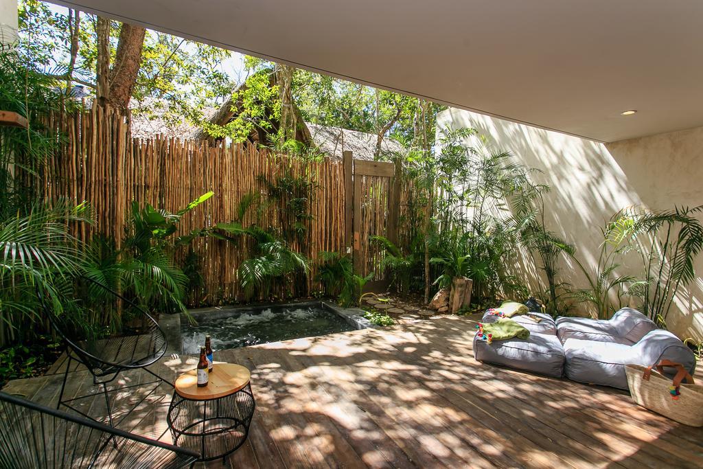 Eco-Chic Design Condos Wrapped In Nature'S Elements By Stella Rentals Τουλούμ Εξωτερικό φωτογραφία
